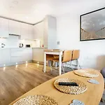 Pass The Keys Beautiful Loft Apt And Walk Everywhere