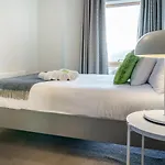 Pass The Keys Beautiful Loft Apt And Walk Everywhere