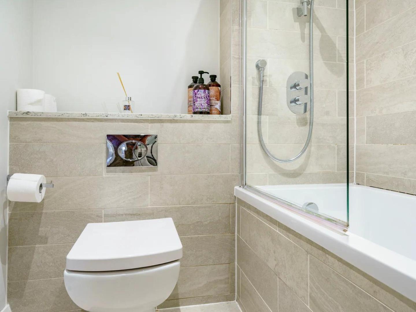 Pass The Keys Beautiful Loft And Walk Everywhere Apartment Belfast